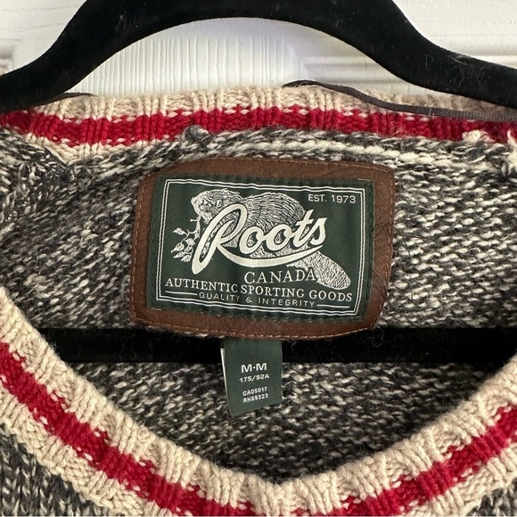 Size M Roots Canada Vintage Wool Blend Cabin Stripe Crewneck Sweater - Picture 4 of 6